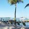 The Pelican Key Largo Cottages - Key Largo