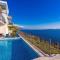 Villa S&A with heated private pool, 3 bedrooms, 3 bathrooms, playground - Mimice
