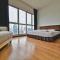 Penthouse on 34 - The Highest Unit and Best Views in Regalia & Private Rooftop Terrace - 吉隆坡