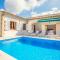 Villa Can Sohn by Sealand Villas