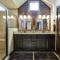Chalets Resort Luxury Lakefront Villa Amazing View 2 Pools Free Amenities Dock