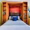Ocean Sands 504 Beachfront Studio Condo - St Pete Beach