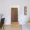 Minimal apartment on the shadow of the Acropolis - Athen