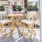 Minimal apartment on the shadow of the Acropolis - Athen