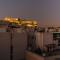 Minimal apartment on the shadow of the Acropolis - Athen