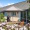 Golden Hills Farm Cottage with Swimming Pool