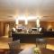 Foto: Pomeroy Inn & Suites at Olds College 20/48