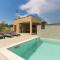 Beautiful villa Markulin with private pool near Pula