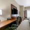 Comfort Suites Hopkinsville near Fort Campbell