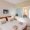 Bellevue Suites