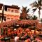 Main Reef Guest House