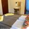 SKYLER GUEST HOUSE
