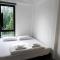 HOLY SHEET Hostel