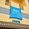 ibis budget Singapore Crystal