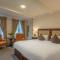 Dooleys Hotel