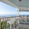 The Beach House Inn