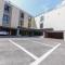 Docking Hotel