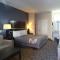 Regency Inn & Suites - Baytown - 贝敦