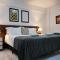 B & A Suites Inn Hotel - Quarto Luxo Âmbar - Anápolis