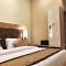 Hotel Bharat