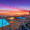 Bekina, stylish rooftop pool apartment