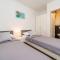 Star 4. modern & centrally located ap. for 6