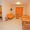 Perla Marina Aparthotel