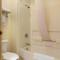 Spark by Hilton Lakewood Denver Southwest
