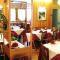 Hotel Bucaneve