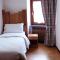 Hotel Bucaneve
