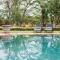 Perrys Bridge Hollow Boutique Hotel