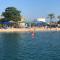 Flamingo Beach Hotel - 乌姆盖万 Flamingo Beach Hotel - 乌姆盖万