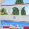 Private Heated Pool, Jacuzzi & 1225m2 garden in Villa Cipreses