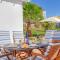 Private Heated Pool, Jacuzzi & 1225m2 garden in Villa Cipreses
