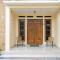 RedDoorz Syariah near Grand Kota Bintang
