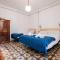 b42 - MODERNIST APARTMENT FOR LARGE GROUPS IN EIXAMPLE