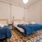 b42 - MODERNIST APARTMENT FOR LARGE GROUPS IN EIXAMPLE