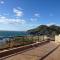 Gran terraza con espectaculares vistas al mar