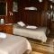 Holiday Hotel