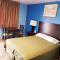 TRADE WINDS MOTEL