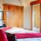 Zebula 8 Bedroom Lodge – IV1