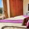 Zebula 8 Bedroom Lodge – IV1