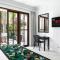 Villa Merah