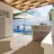 Villa Lily