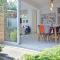 Villa Lily