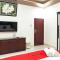 RedDoorz Plus near Universitas Methodist Medan - 棉兰