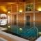 Luxury apartment with free use of pool, gym and spa