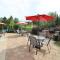 Splendid Mountain View Condo with Pool, BBQ & Terrace - Water Park, MTB, Cycling, Golf! - Bromont