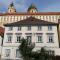 GOLDEN STAR - Premium Apartments