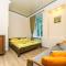 HouseHome